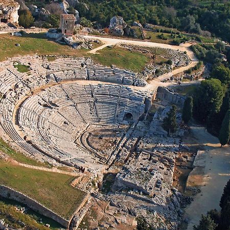 B&B Domus Pina Κατάνια Εξωτερικό φωτογραφία