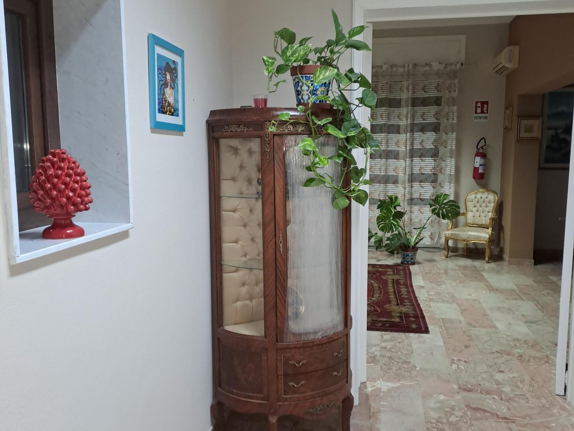 B&B Domus Pina Κατάνια Εξωτερικό φωτογραφία